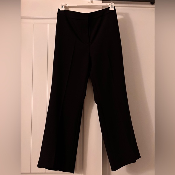 La Ligne Simone Trouser, Size 8
Only worn a couple of times! - Picture 3 of 5